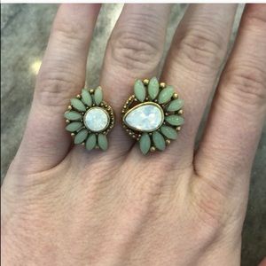 Stella and Dot Green Gold Iridescent Ring